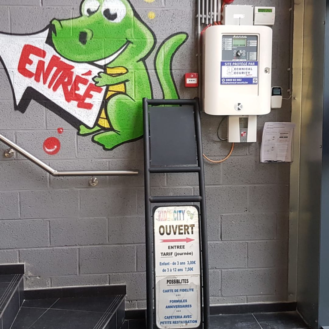 Alarme détection incendie Kids City entrée